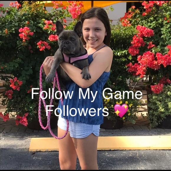 Sustainable Frenchie French Bulldog Eco Luxury Gucci Girl LVMH Follow Chanel - Picture 6 of 11